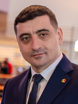 Trump Supporter Triumphs in Romania – A Break from the EU Path?